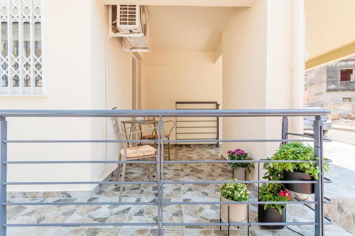 Kalamata Lime Studio - Urban Cozy Nest Bagian luar foto